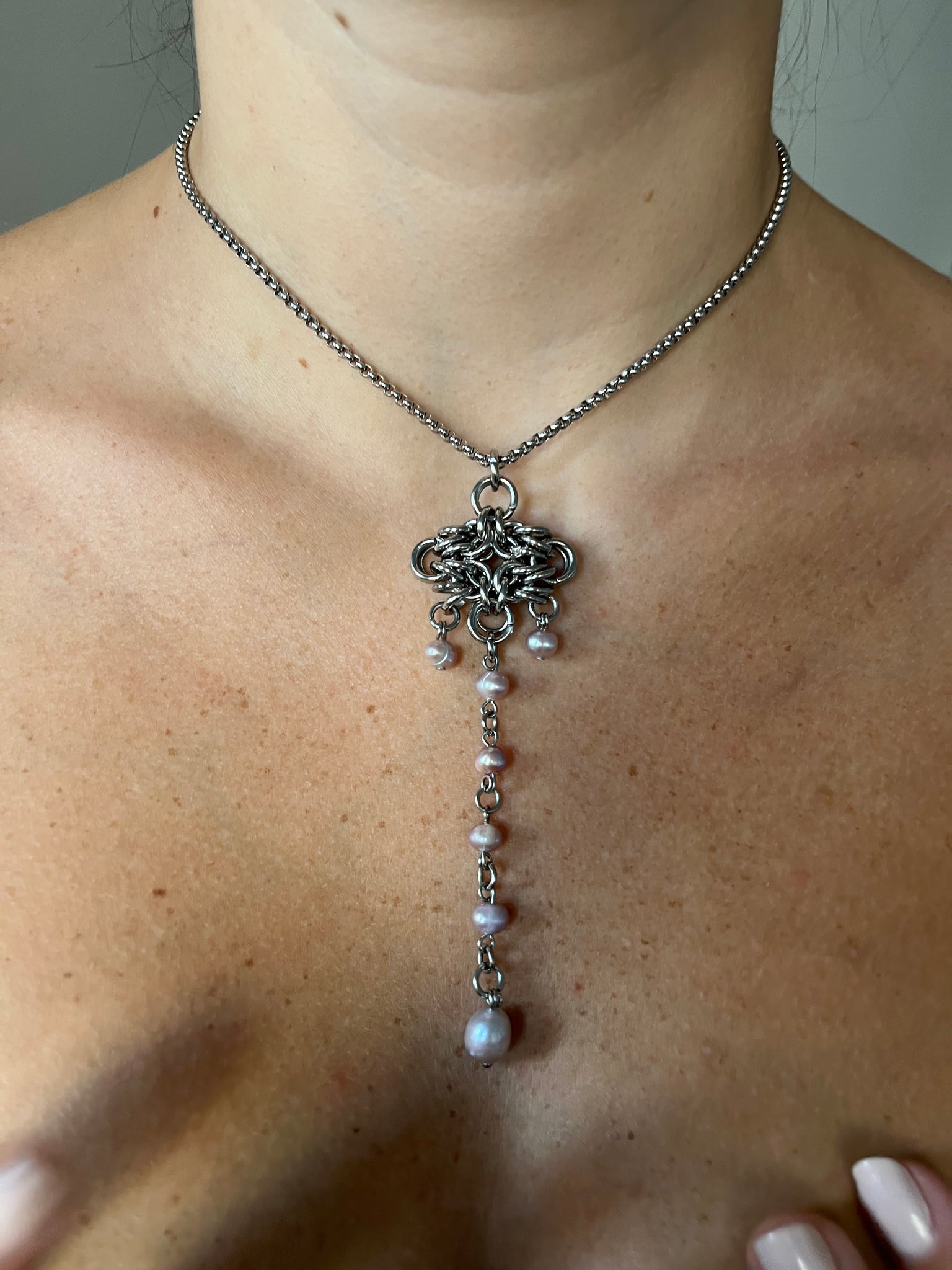 The “STRING OF PEARL” Jiggly
